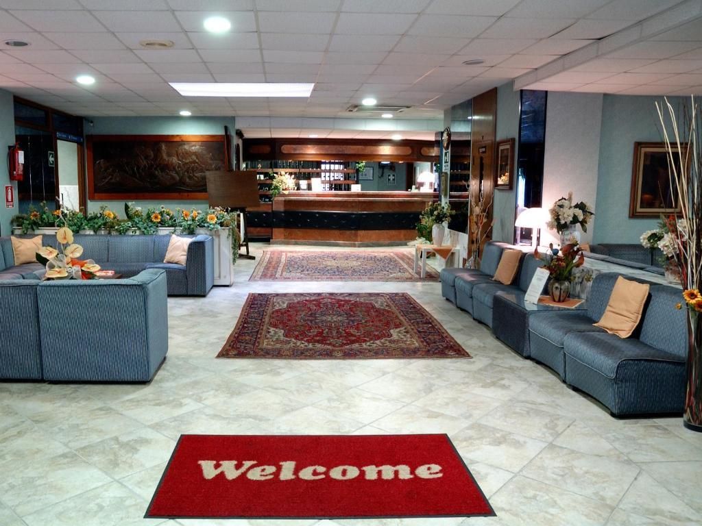 Hotel Principe Principina a Mare Ngoại thất bức ảnh